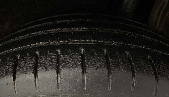 2019 Maruti Baleno ZETA PETROL 1.2, Petrol, Manual, 25,514 km, Left Rear Tyre Tread