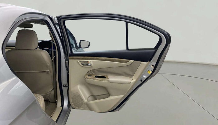 2018 Maruti Ciaz DELTA 1.5 SHVS MT PETROL, Petrol, Manual, 55,593 km, RHS Rear Door