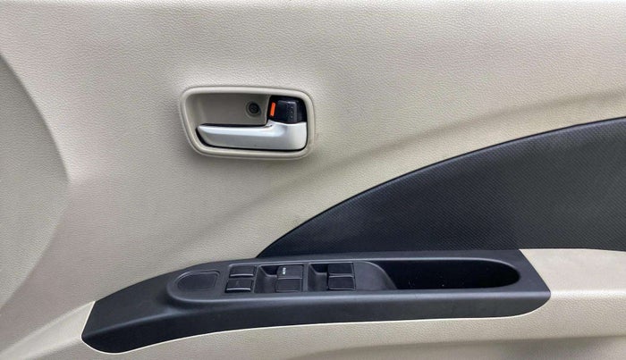 2016 Maruti Celerio VXI, Petrol, Manual, 48,233 km, Driver Side Door Panels Control