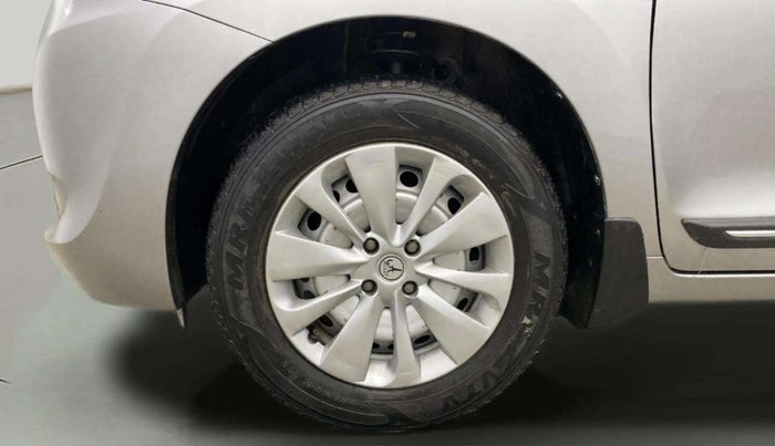 2017 Maruti Baleno SIGMA PETROL 1.2, Petrol, Manual, 31,917 km, Left Front Wheel