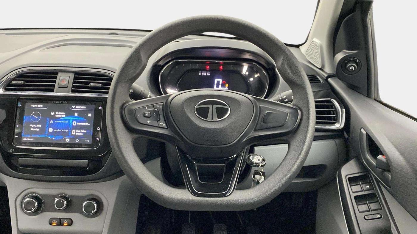 2024 Tata Tiago XT RHYTHM PETROL, Petrol, Manual, 2,071 km, Steering Wheel Close Up