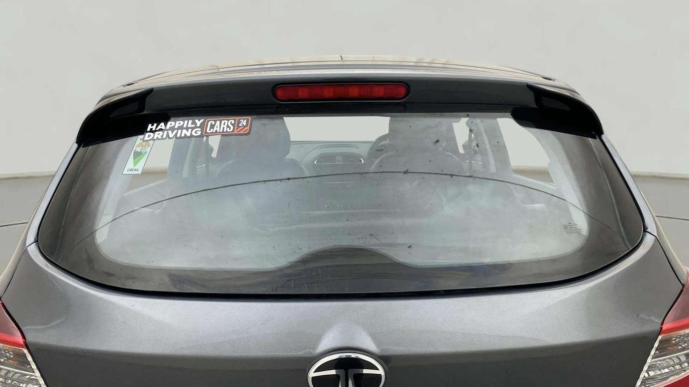 2024 Tata Tiago XT RHYTHM PETROL, Petrol, Manual, 2,071 km, Rear Windshield