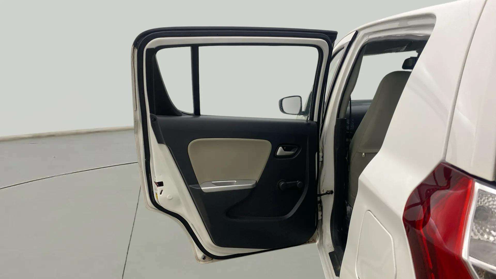 LHS-Rear-Door-Open