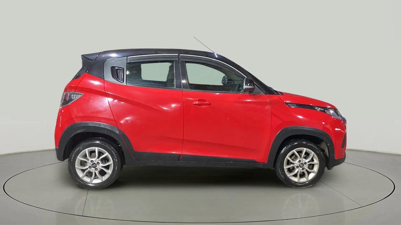 2019 Mahindra KUV 100 NXT K8 P 6 STR, Petrol, Manual, 83,258 km, Right Side View