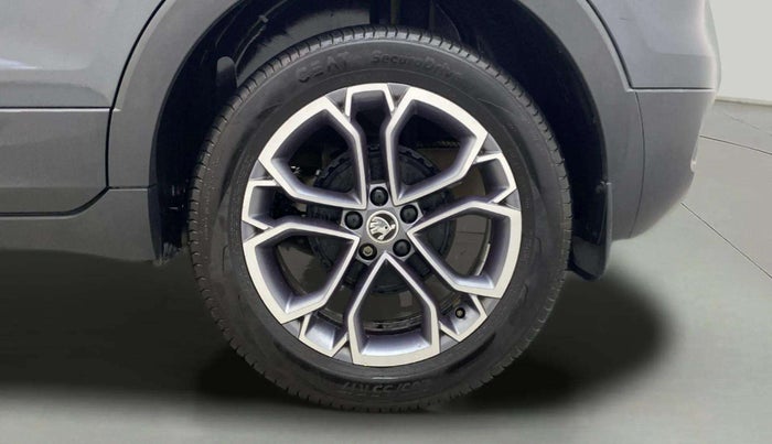 2022 Skoda KUSHAQ STYLE 1.5L TSI DSG, Petrol, Automatic, 6,998 km, Left Rear Wheel