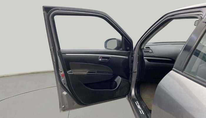 2013 Maruti Swift VXI, Petrol, Manual, 53,972 km, LHS Front Door
