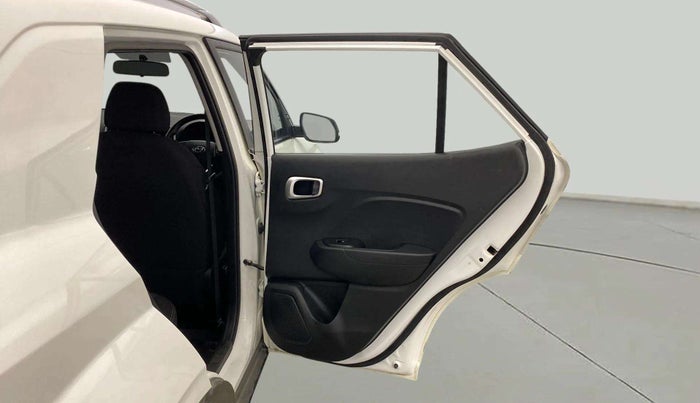 2022 Hyundai VENUE SX 1.0 TURBO IMT, Petrol, Manual, 31,018 km, RHS Rear Door