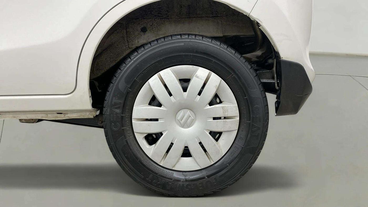 2020 Maruti Alto LXI CNG, CNG, Manual, 55,254 km, Left Rear Wheel