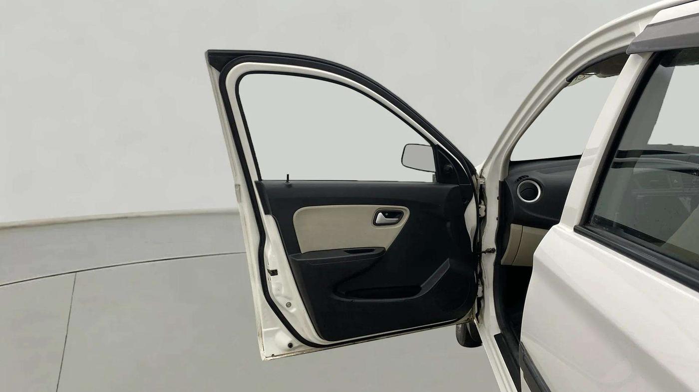 2020 Maruti Alto LXI CNG, CNG, Manual, 55,254 km, LHS Front Door