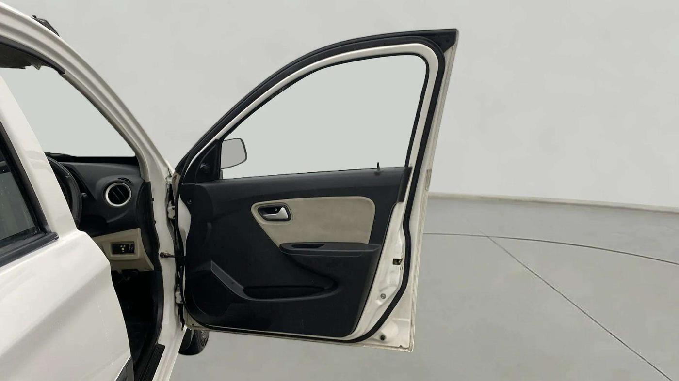 2020 Maruti Alto LXI CNG, CNG, Manual, 55,254 km, RHS Front Door