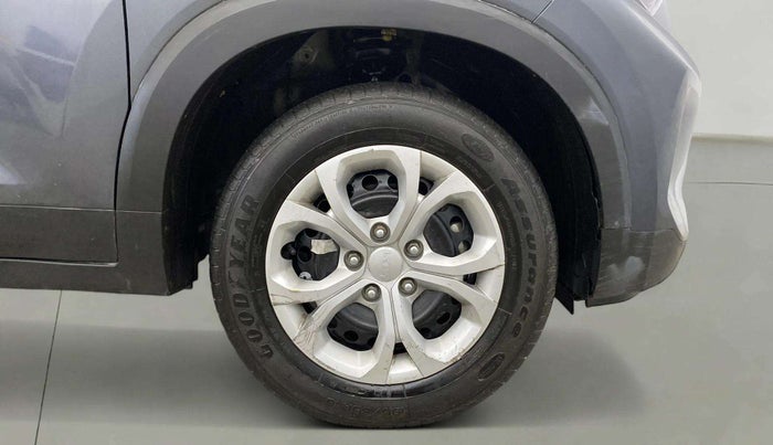2022 KIA SONET HTE 1.2, Petrol, Manual, 17,398 km, Right Front Wheel