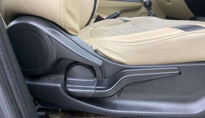 2020 Honda Amaze 1.2L I-VTEC S, Petrol, Manual, 63,666 km, Driver Side Adjustment Panel