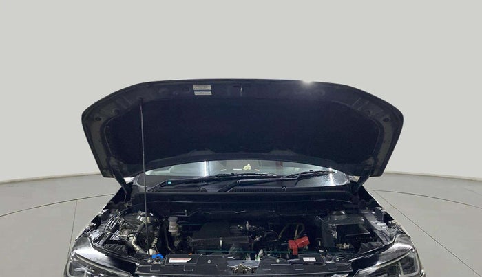 2022 Maruti BREZZA ZXI + SMART HYBRID, Petrol, Manual, 36,708 km, Open Bonet