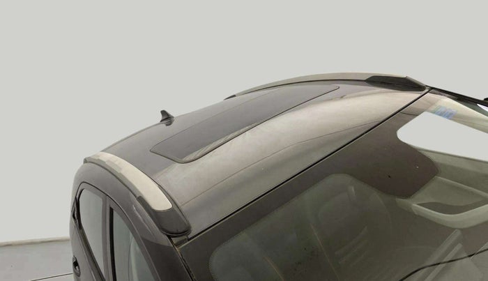 2024 Tata NEXON CREATIVE + SUNROOF 1.2 PETROL, Petrol, Manual, 11,406 km, Roof