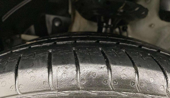 2020 Honda WR-V 1.2L I-VTEC SV MT, Petrol, Manual, 39,712 km, Left Front Tyre Tread