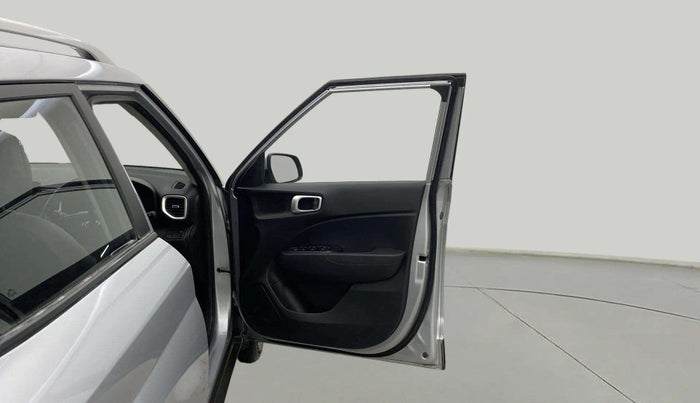 2020 Hyundai VENUE SX 1.0 TURBO, Petrol, Manual, 68,869 km, RHS Front Door