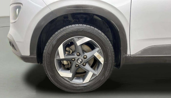 2020 Hyundai VENUE SX 1.0 TURBO, Petrol, Manual, 68,869 km, Left Front Wheel
