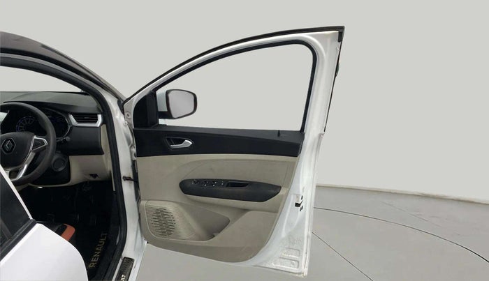 2021 Renault TRIBER RXZ, Petrol, Manual, 33,341 km, RHS Front Door