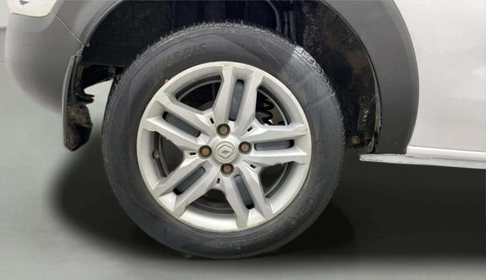2021 Renault TRIBER RXZ, Petrol, Manual, 33,341 km, Right Rear Wheel