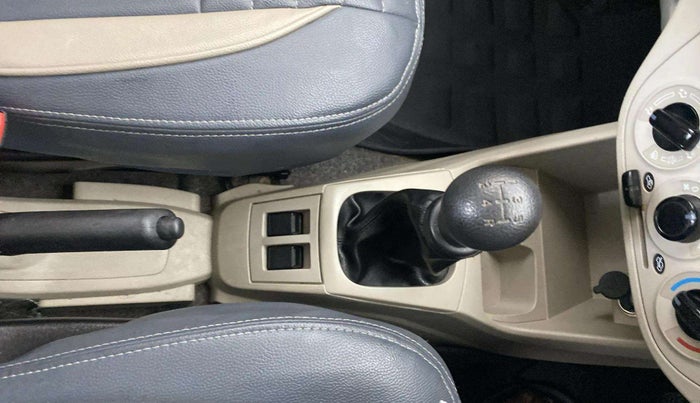 2019 Maruti Alto LXI, Petrol, Manual, 11,645 km, Gear Lever