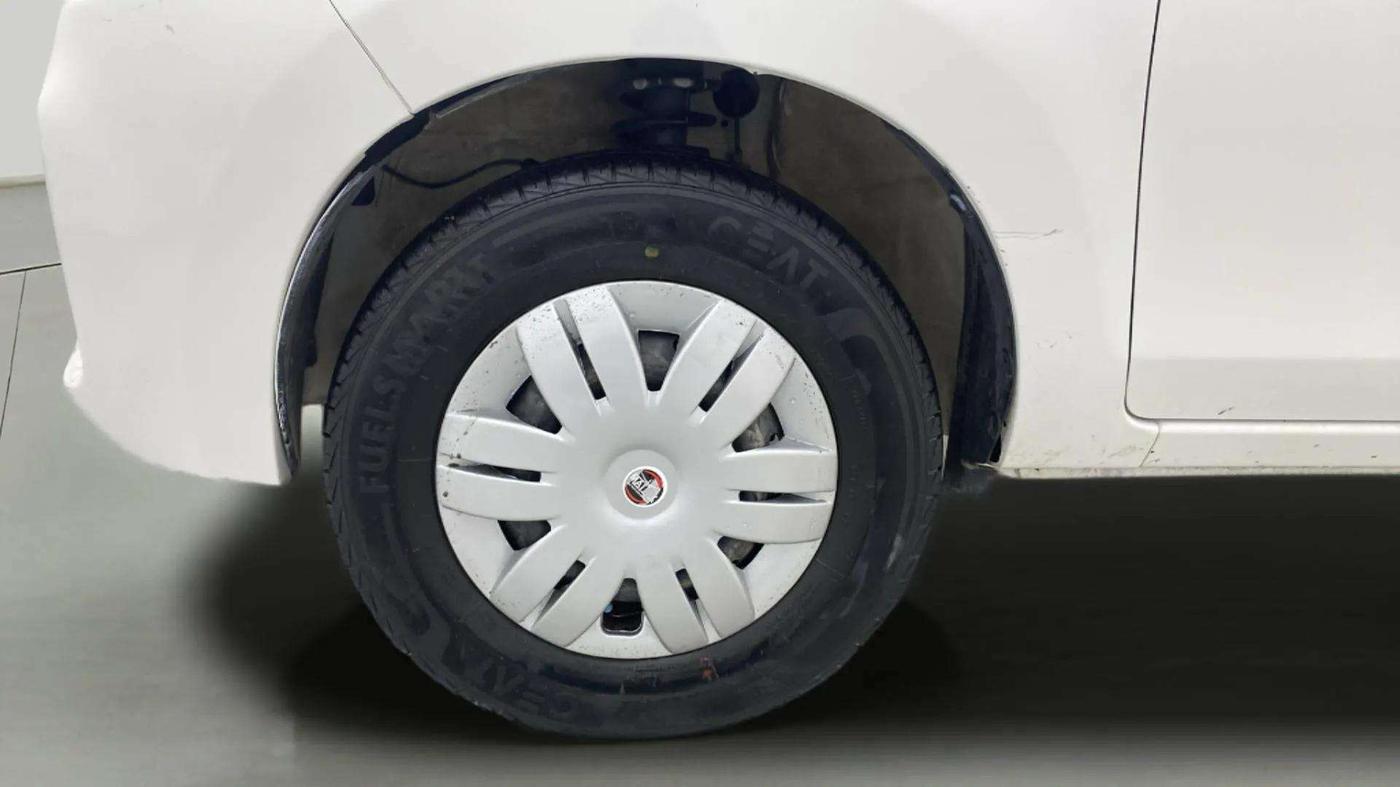 2019 Maruti Alto LXI, Petrol, Manual, 12,123 km, Left Front Wheel