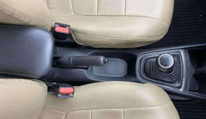 2020 Honda Amaze 1.2L I-VTEC S, Petrol, Manual, 77,664 km, Gear Lever