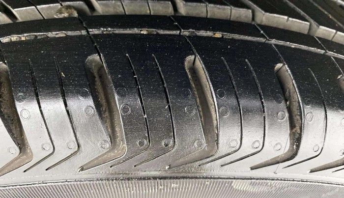 2020 Honda Amaze 1.2L I-VTEC S, Petrol, Manual, 77,664 km, Left Rear Tyre Tread
