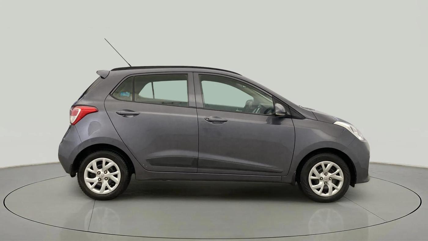 2019 Hyundai Grand i10 SPORTZ 1.2 KAPPA VTVT, Petrol, Manual, 44,840 km, Right Side View