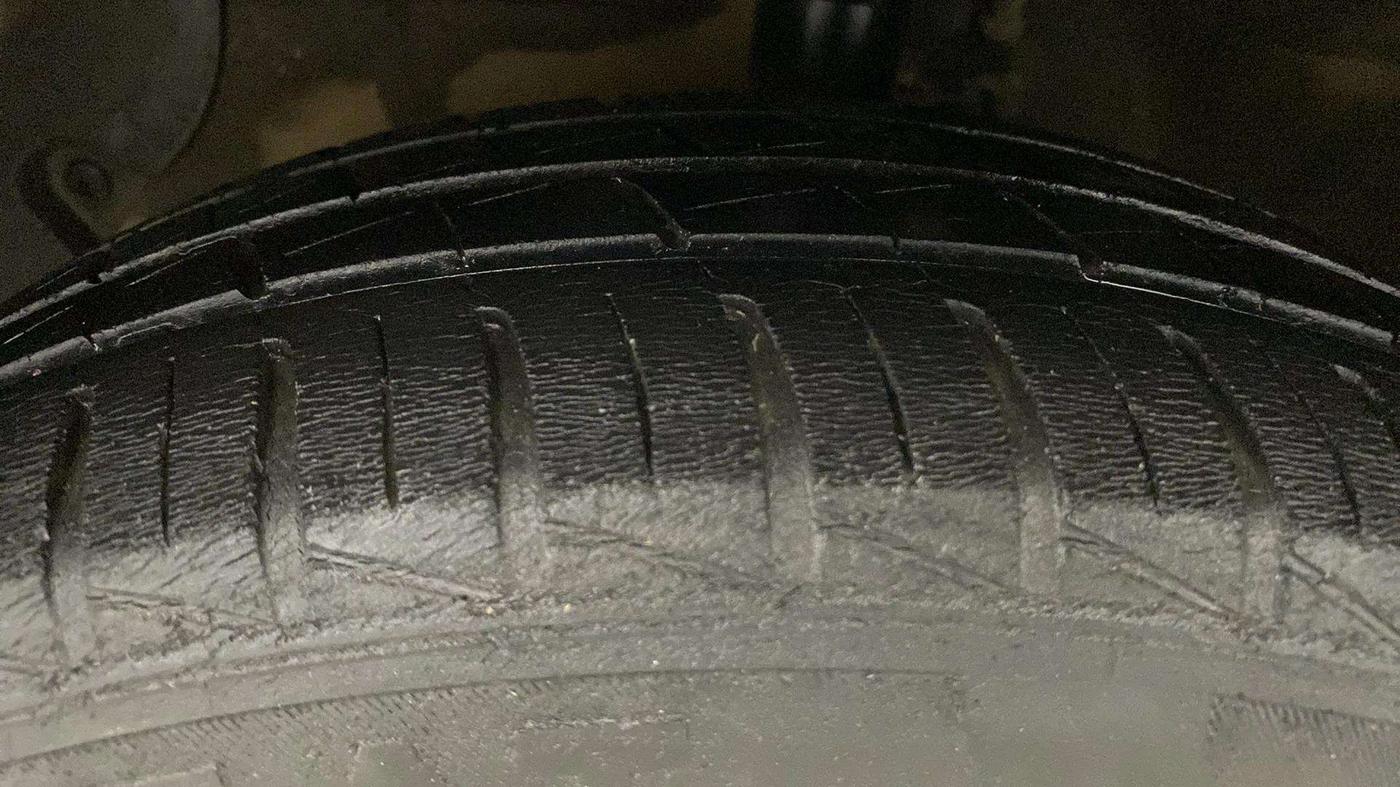 2019 Hyundai Grand i10 SPORTZ 1.2 KAPPA VTVT, Petrol, Manual, 44,840 km, Left Front Tyre Tread