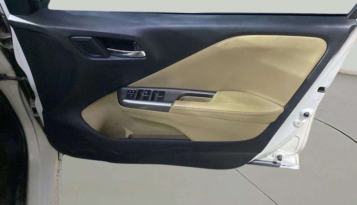 2014 Honda City 1.5L I-VTEC VX, Petrol, Manual, 70,930 km, Driver Side Door Panels Control