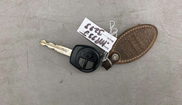 2022 Maruti Swift VXI, Petrol, Manual, 55,497 km, Key Close Up