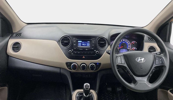 2015 Hyundai Grand i10 SPORTZ 1.2 KAPPA VTVT, Petrol, Manual, 87,149 km, Dashboard