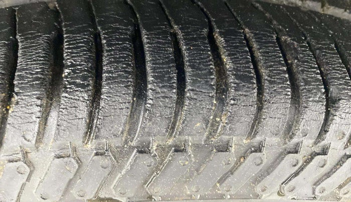 2020 Ford Ecosport TITANIUM 1.5L DIESEL, Diesel, Manual, 44,868 km, Right Front Tyre Tread