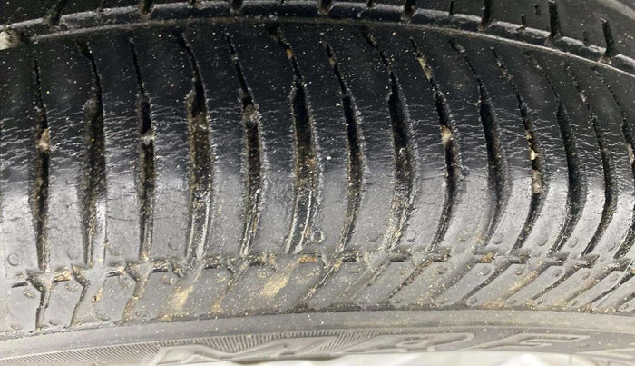 2020 Ford Ecosport TITANIUM 1.5L DIESEL, Diesel, Manual, 44,868 km, Right Rear Tyre Tread