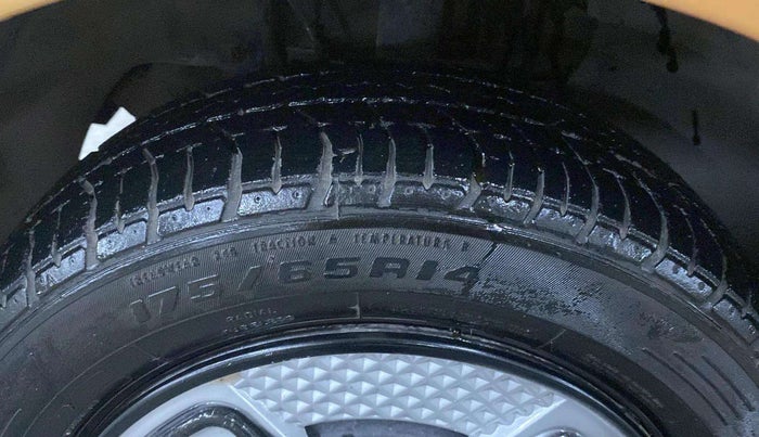 2016 Tata Tiago XZ PETROL, Petrol, Manual, 59,508 km, Left Front Tyre Tread