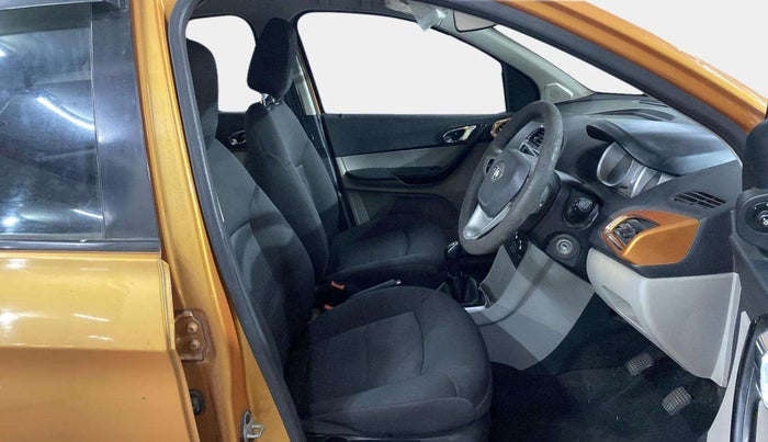 2016 Tata Tiago XZ PETROL, Petrol, Manual, 59,508 km, Right Side Front Door Cabin