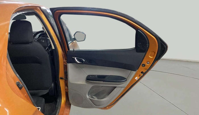 2016 Tata Tiago XZ PETROL, Petrol, Manual, 59,508 km, RHS Rear Door