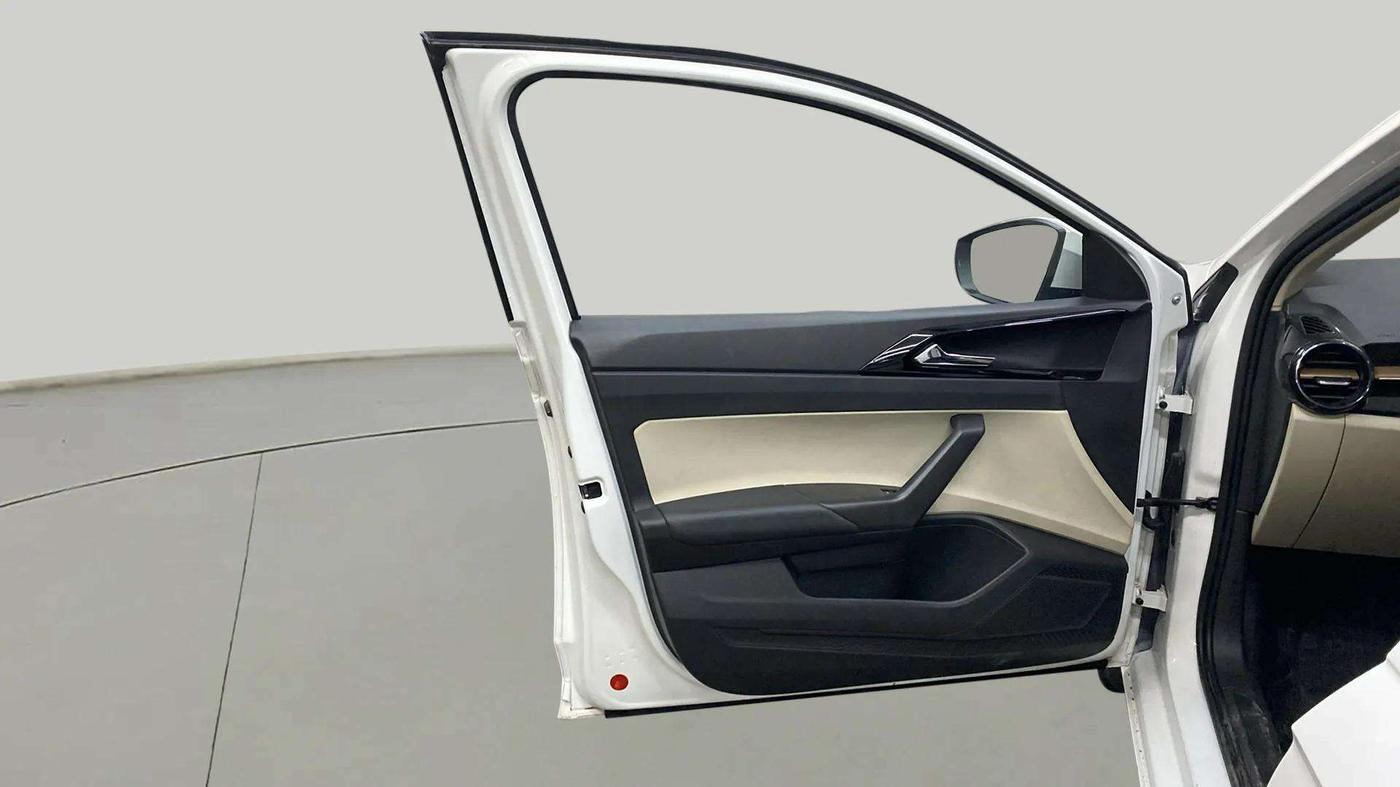 2022 Skoda SLAVIA STYLE 1.0L TSI AT, Petrol, Automatic, 34,211 km, LHS Front Door