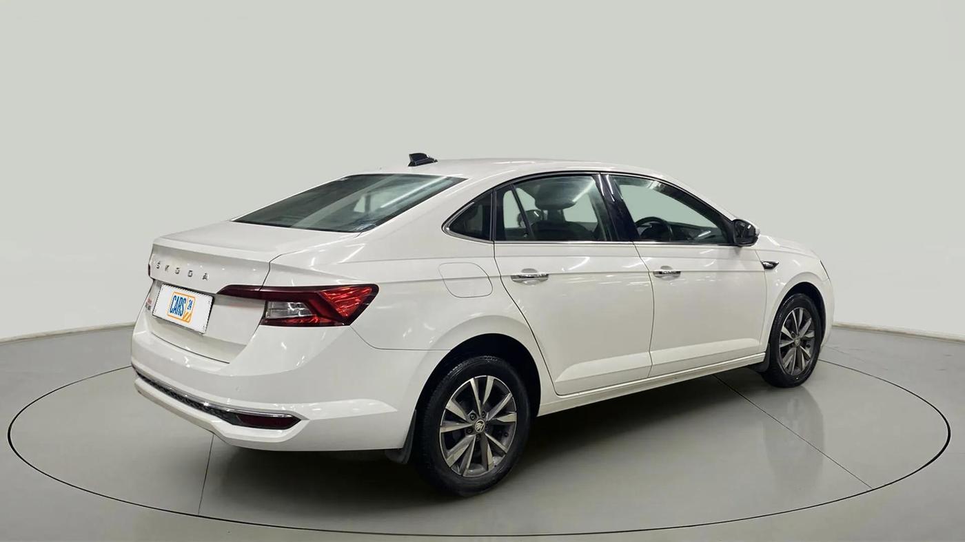 2022 Skoda SLAVIA STYLE 1.0L TSI AT, Petrol, Automatic, 34,211 km, Right Back Diagonal