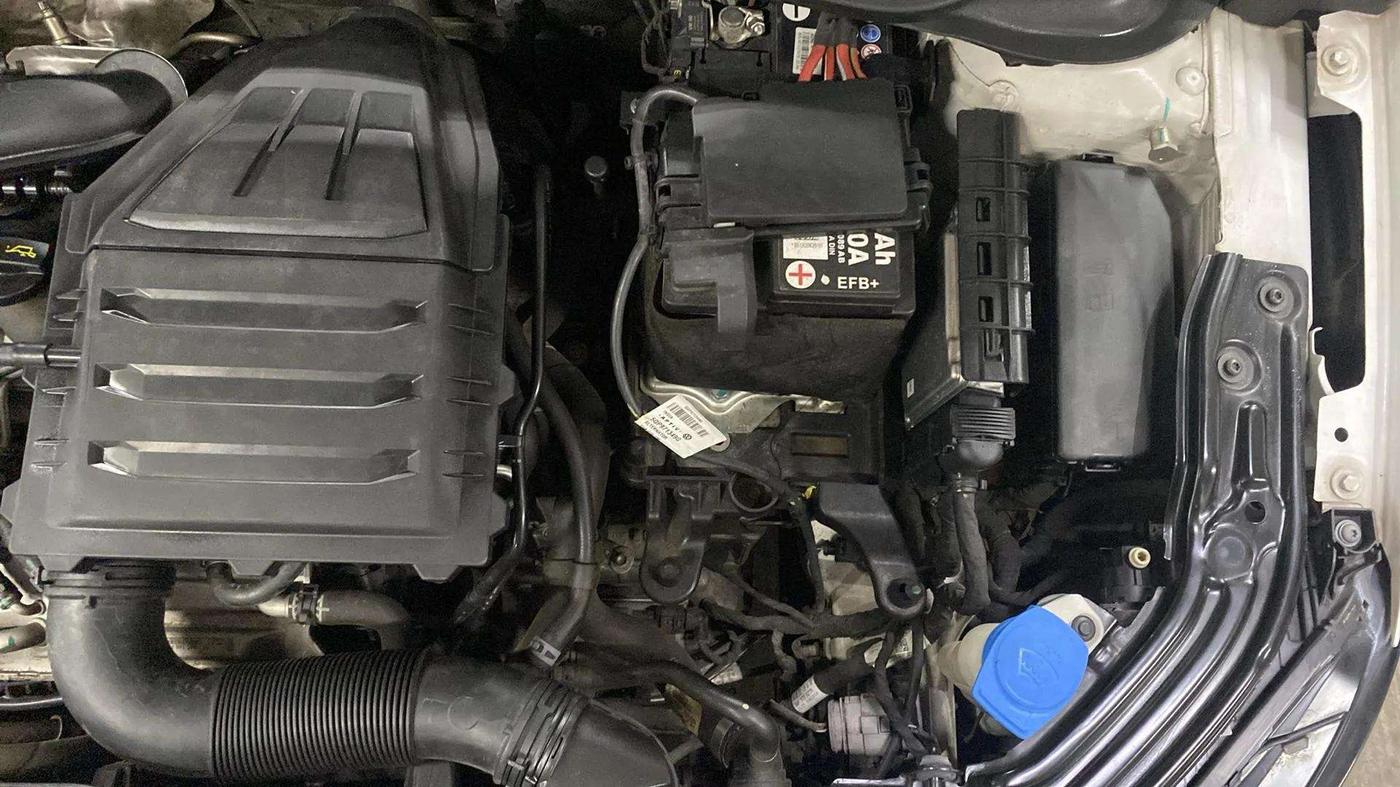 2022 Skoda SLAVIA STYLE 1.0L TSI AT, Petrol, Automatic, 34,211 km, Engine View - Left
