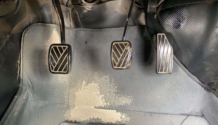 2018 Maruti IGNIS SIGMA 1.2, CNG, Manual, 76,081 km, Pedals