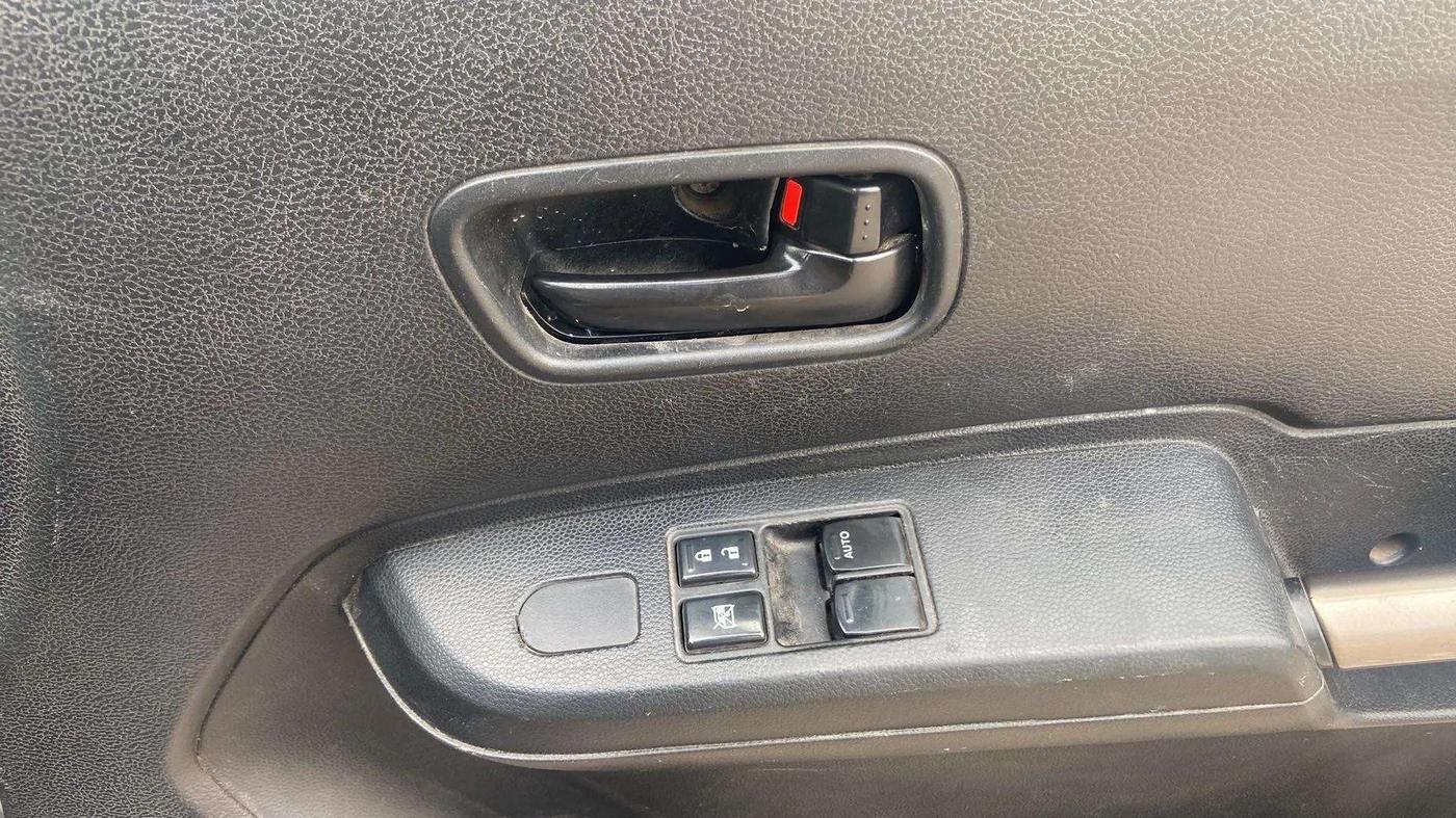 2018 Maruti IGNIS SIGMA 1.2, CNG, Manual, 75,725 km, Driver Side Door Panels Control