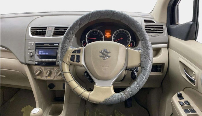 2016 Maruti Ertiga VXI, CNG, Manual, 59,119 km, Steering Wheel Close Up