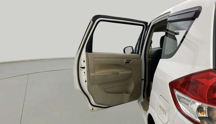 2016 Maruti Ertiga VXI, CNG, Manual, 59,119 km, LHS Rear Door
