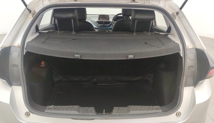 2020 Tata ALTROZ XZ PETROL, Petrol, Manual, 32,620 km, Boot Open Zoomed View