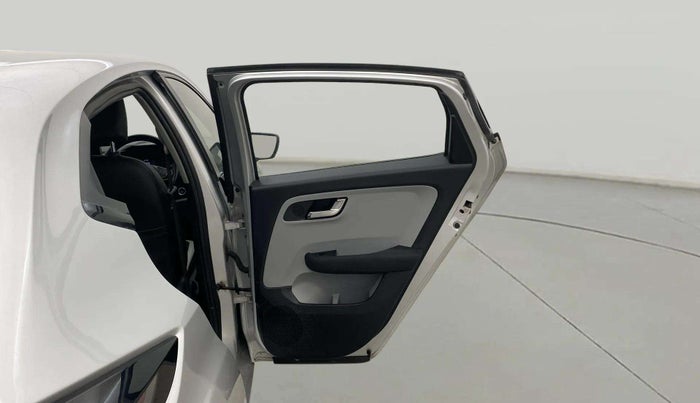 2020 Tata ALTROZ XZ PETROL, Petrol, Manual, 32,620 km, RHS Rear Door