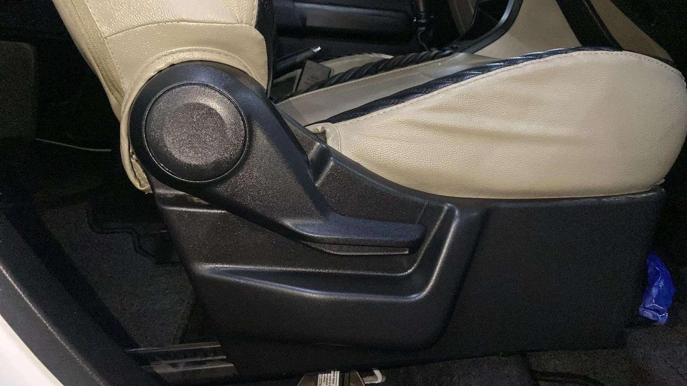 2022 Maruti New Wagon-R VXI CNG 1.0, CNG, Manual, 21,744 km, Driver Side Adjustment Panel