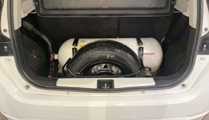 2022 Maruti New Wagon-R VXI CNG 1.0, CNG, Manual, 21,680 km, Boot Inside