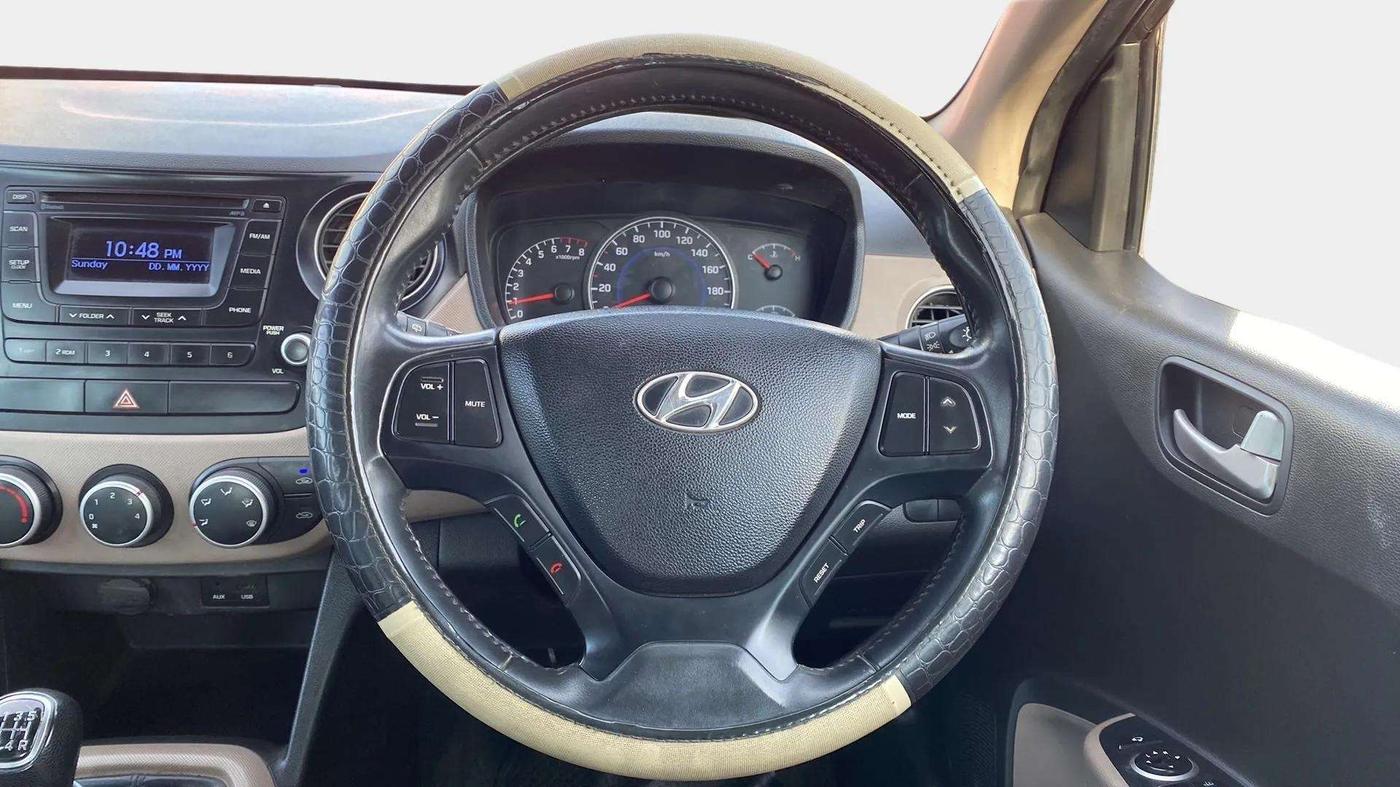 2015 Hyundai Grand i10 ASTA 1.2 KAPPA VTVT, Petrol, Manual, 36,243 km, Steering Wheel Close Up