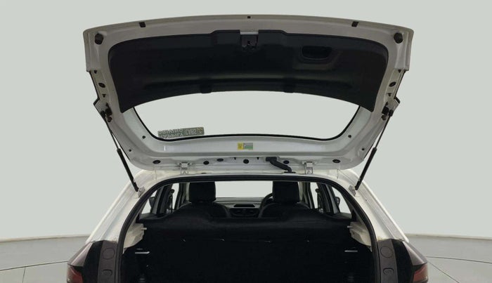 2024 Tata ALTROZ XE CNG, CNG, Manual, 9,742 km, Boot Door Open